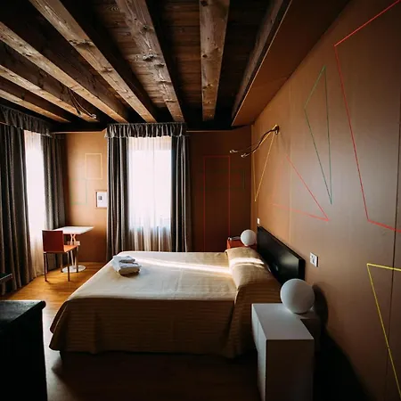Ristolocanda Grani Di Pepe ホテル 3*
