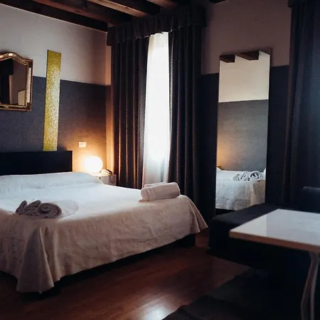 Hotel Ristolocanda Grani Di Pepe 3*