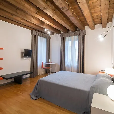 Hotel Ristolocanda Grani Di Pepe 3*