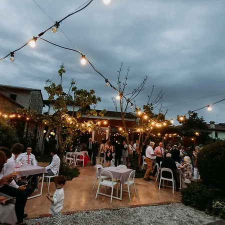 Ristolocanda Grani Di Pepe Hotell Flaibano