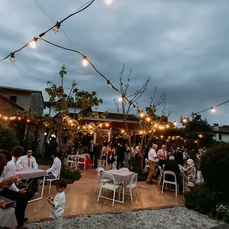 Ristolocanda Grani Di Pepe فندق Flaibano