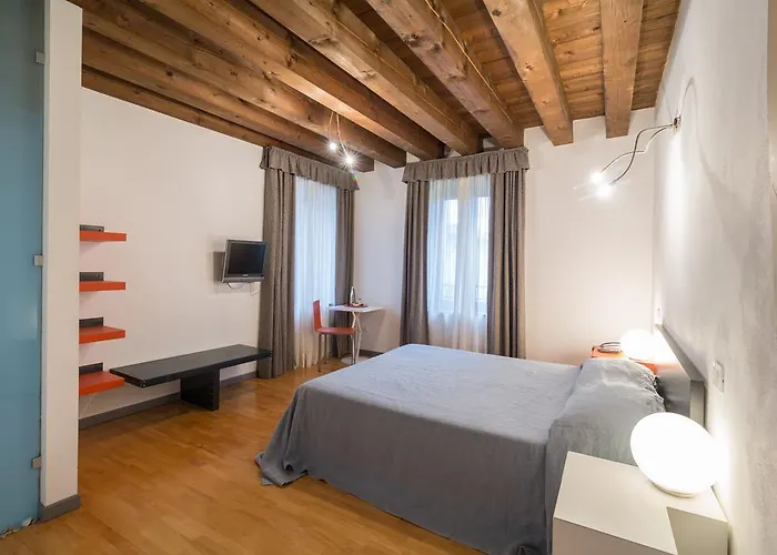 Hotel Ristolocanda Grani Di Pepe 3*